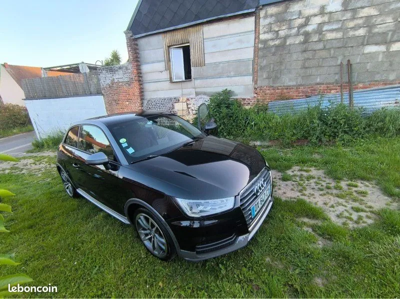 Audi A1 2015 photo 3