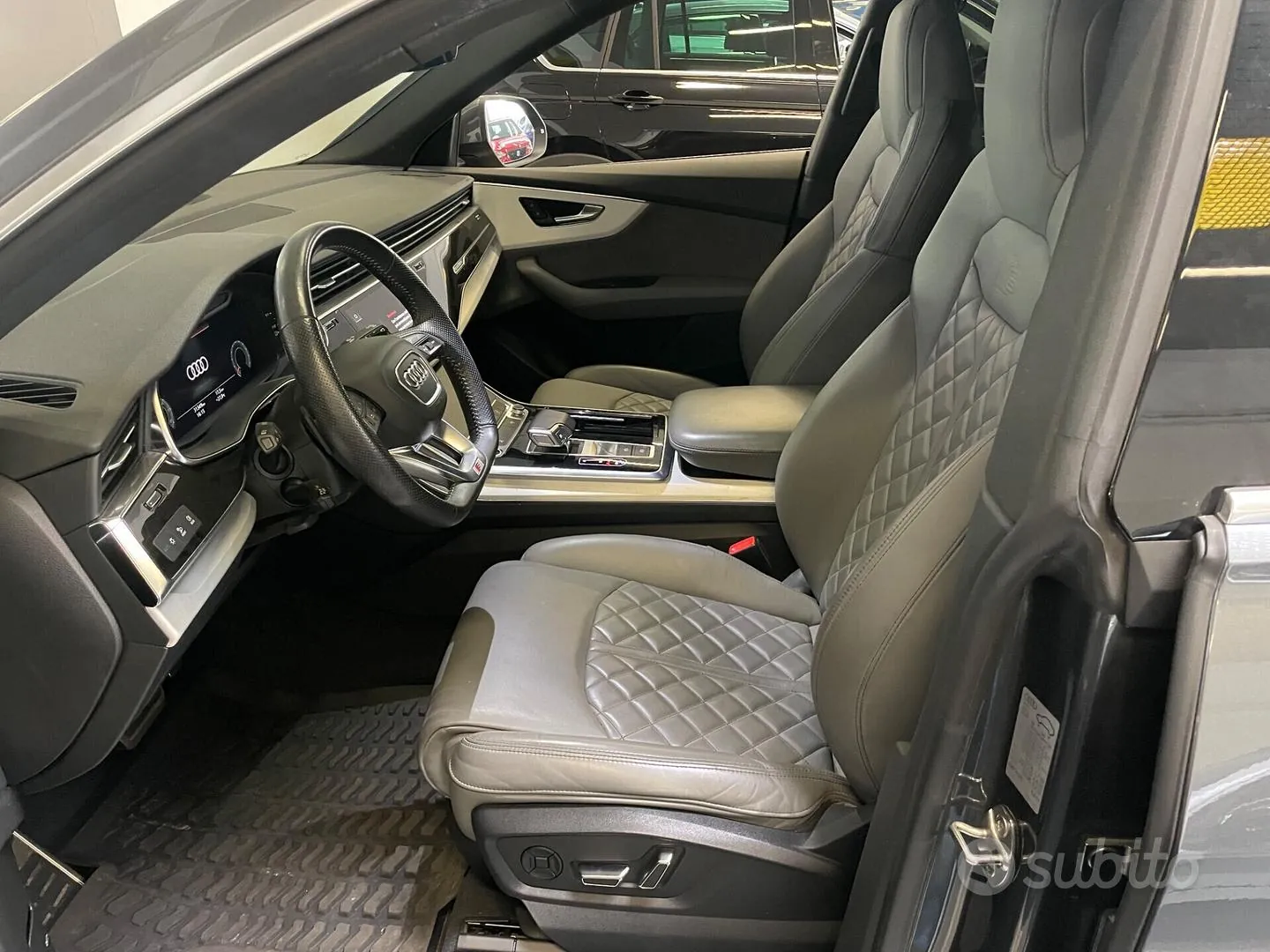 Audi Q8 2020 photo 5