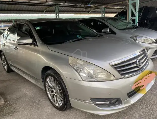 Nissan Teana
