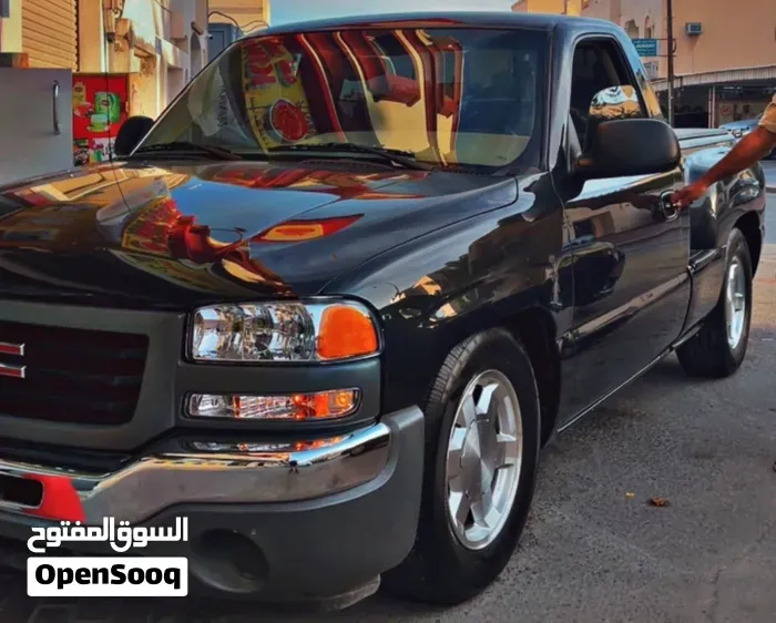 GMC Yukon 2006 photo 2