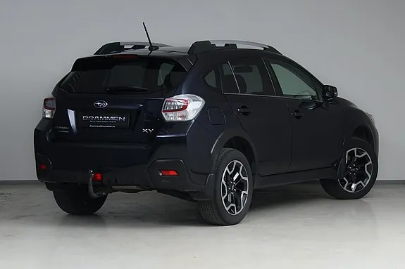 Subaru Xv 2016 photo 2