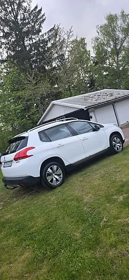 Peugeot 2008 2016 photo 2