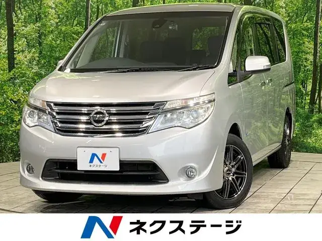 Nissan Serenade