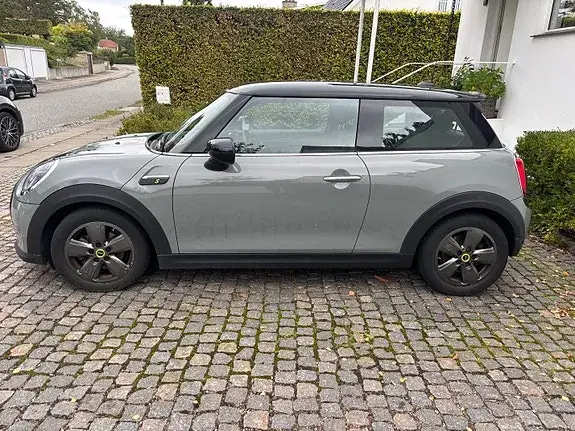 Mini Cooper Se 2022 photo 2