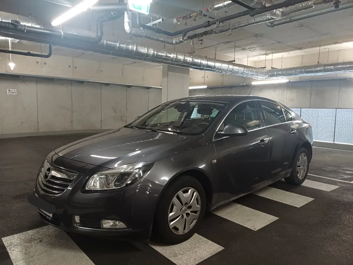 Opel Insignia 2009 photo 2