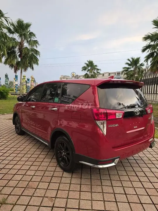 Toyota Innova 2020 photo 5