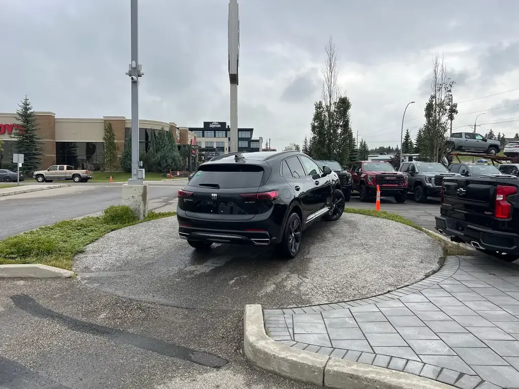 Buick Envision 2026 photo 5
