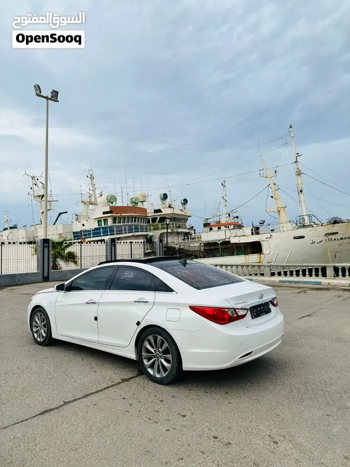 Hyundai Sonata 2012 photo 3