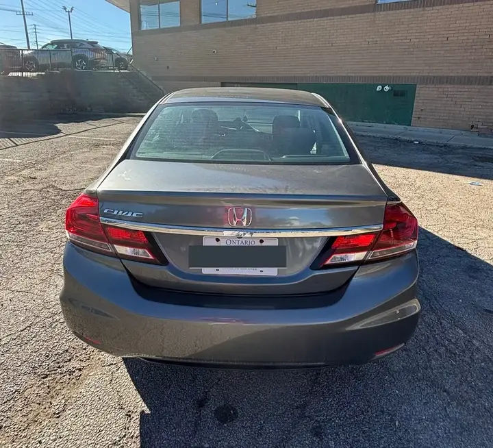 Honda Civic 2013 photo 2