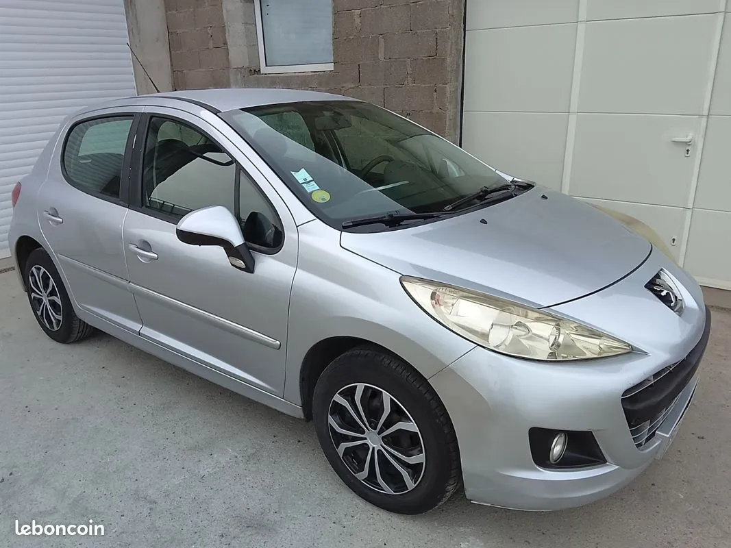 Peugeot 207