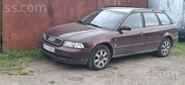 Audi A4 1996 photo 5