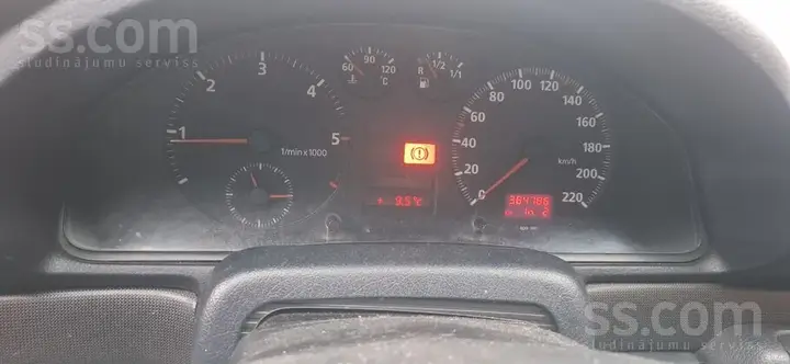 Audi A4 1996 photo 4