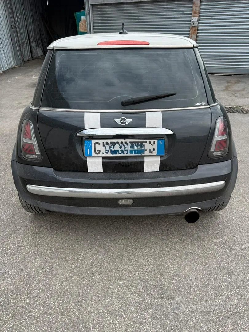 Mini One 2004 photo 4