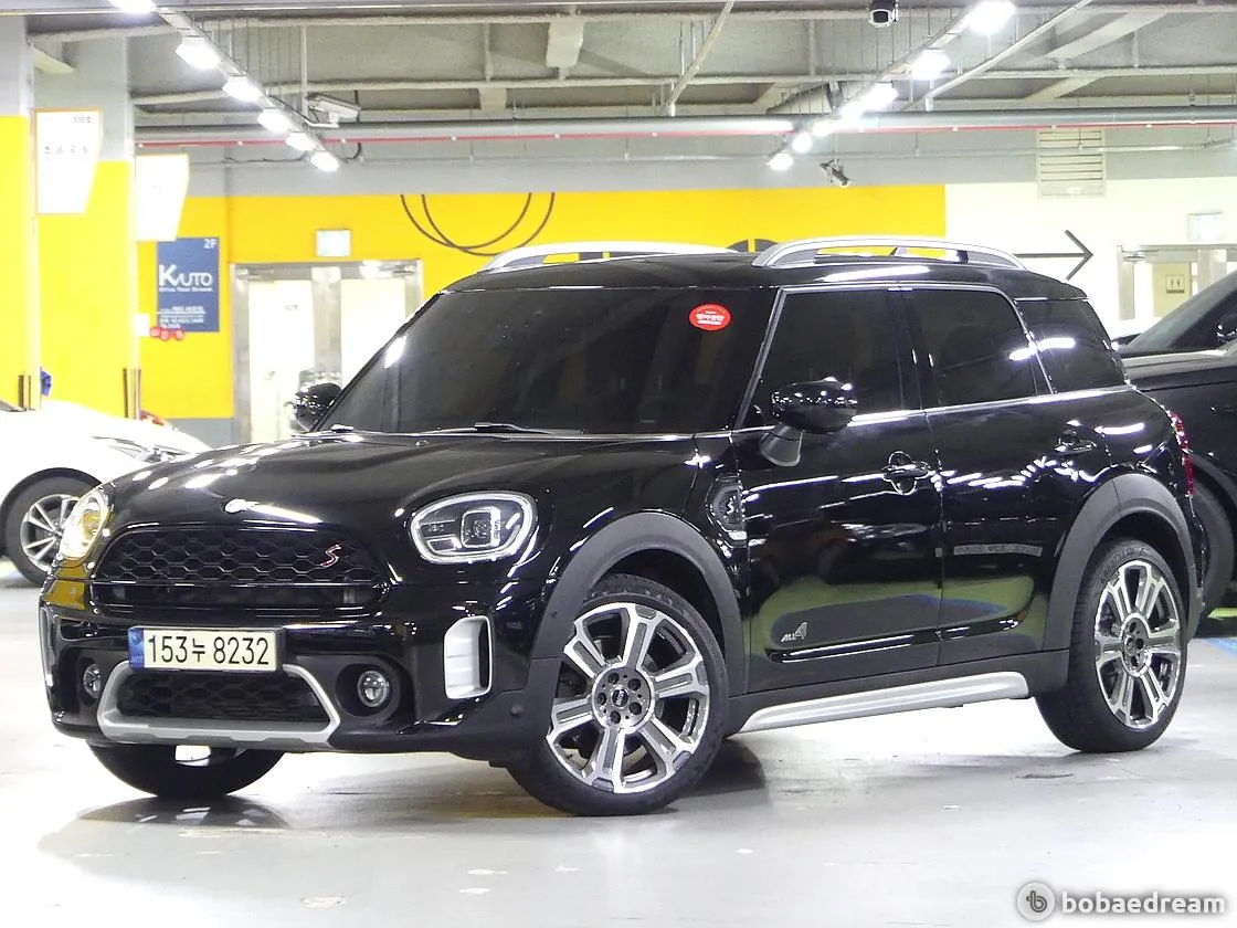 Mini Cooper Countryman 2021 photo 2