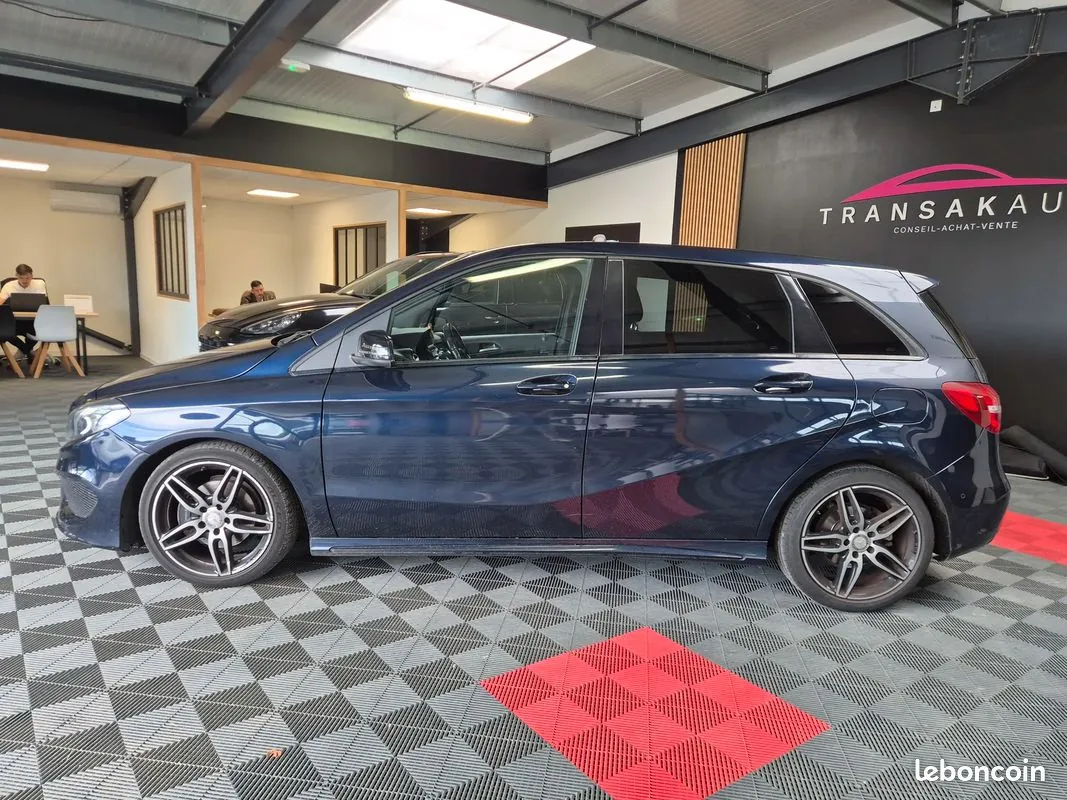 Mercedes-Benz B-Class 2017 photo 2