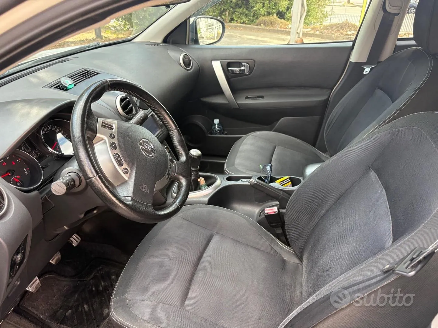 Nissan Qashqai 2010 photo 5