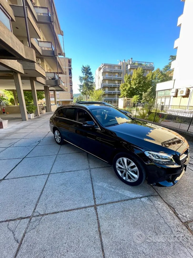 Mercedes-Benz C 2018 photo 4