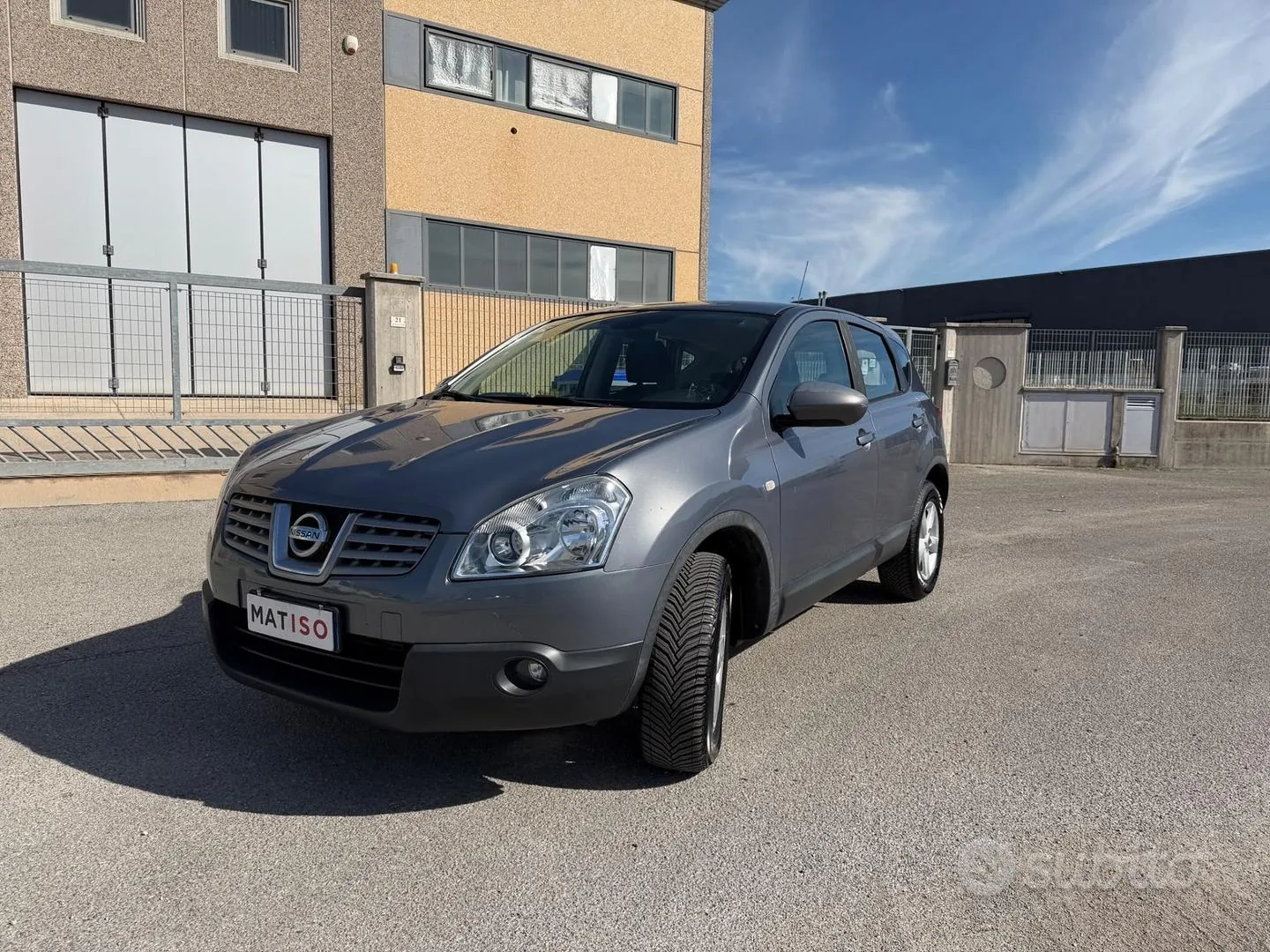 Nissan Qashqai 2008 photo 3