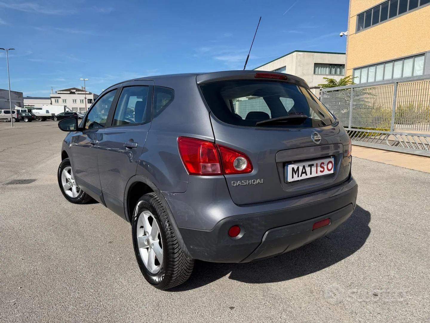Nissan Qashqai 2008 photo 5