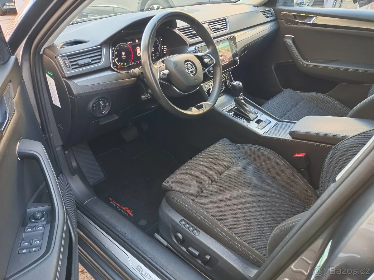 Skoda Superb 2023 photo 5