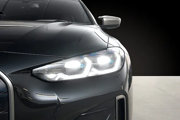 BMW I4 2022 photo 3