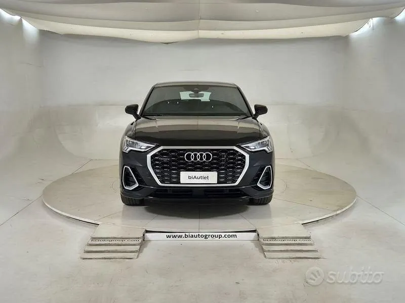 Audi Q3 2024 photo 2