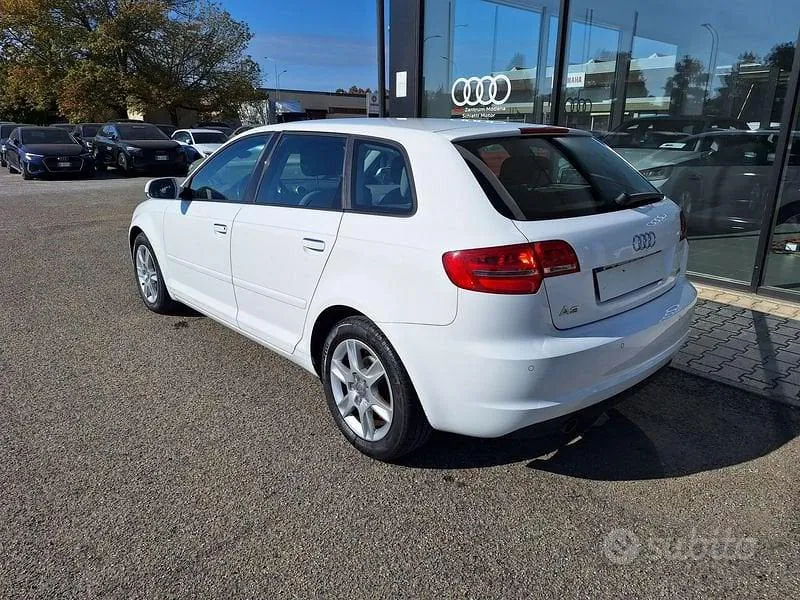 Audi A3 Sportback 2011 photo 4