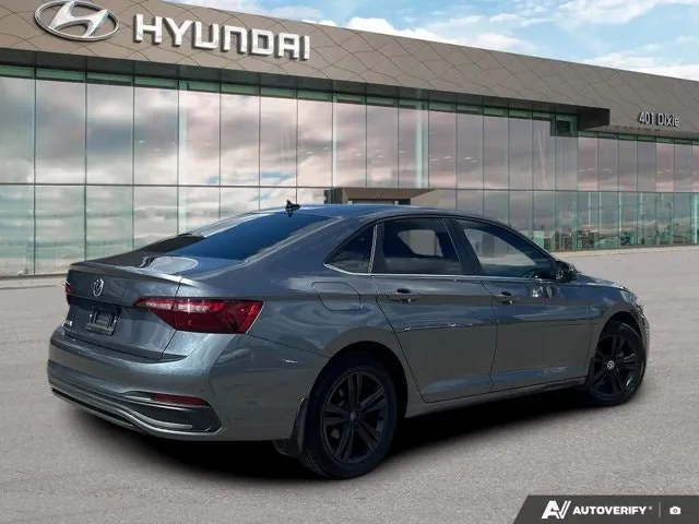 Volkswagen Jetta 2024 photo 5