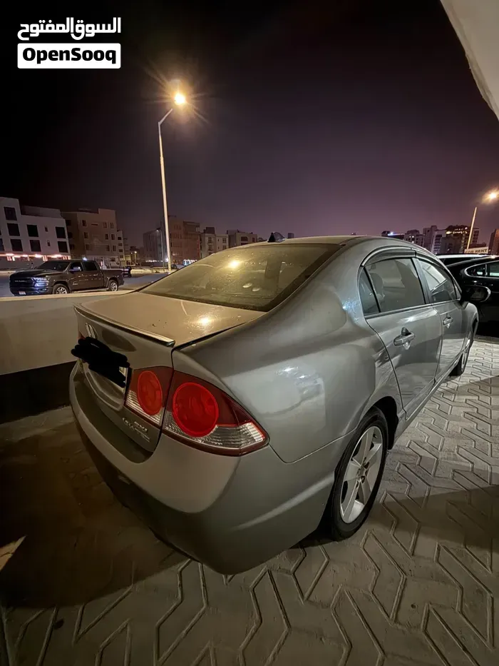Honda Civic 2007 photo 2