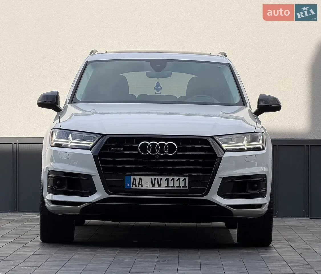 Audi Q7 2017 photo 4