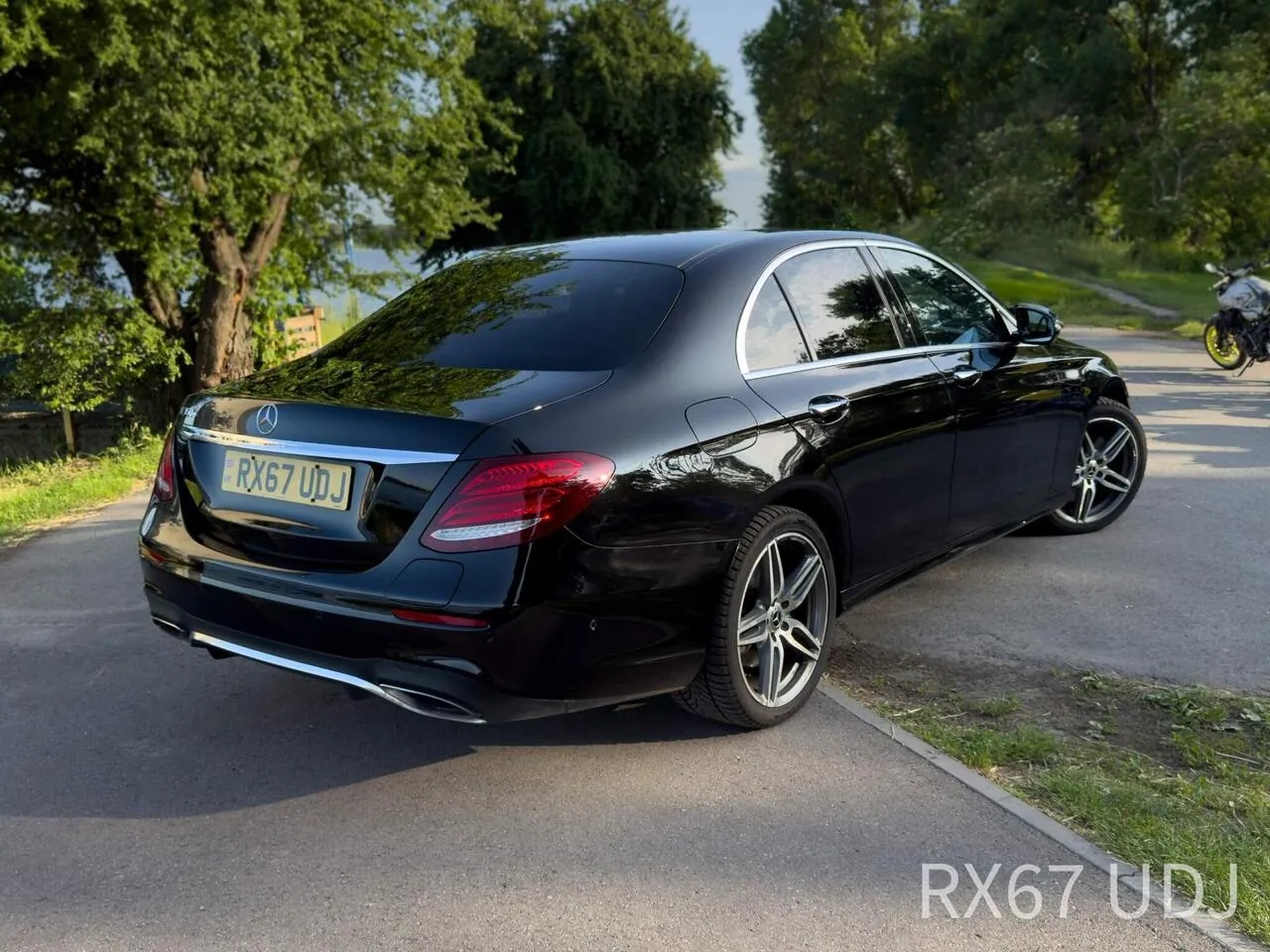 Mercedes-Benz E-Class 2018 photo 3