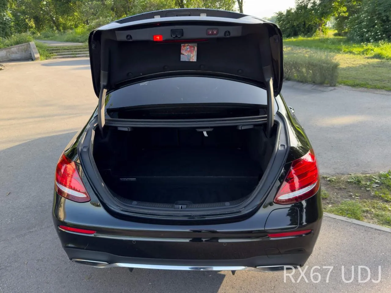 Mercedes-Benz E-Class 2018 photo 4