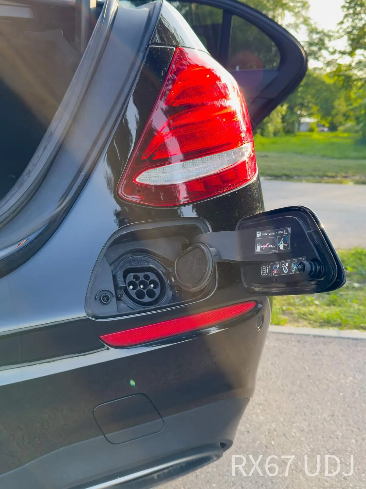 Mercedes-Benz E-Class 2018 photo 5