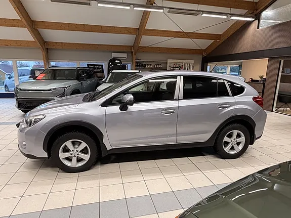 Subaru Xv 2012 photo 4