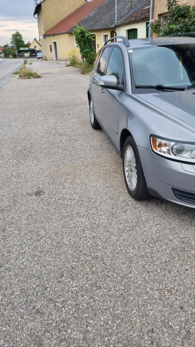 Volvo V50 2007 photo 3