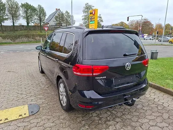 Volkswagen Touran 2019 photo 4