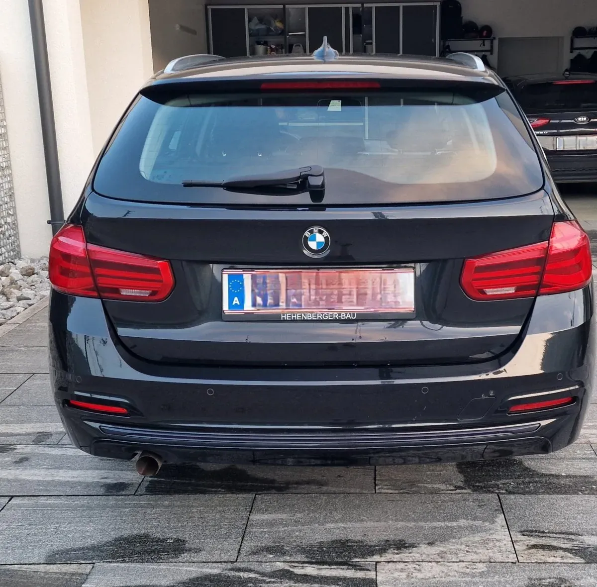 BMW 3 Series 2016 photo 3