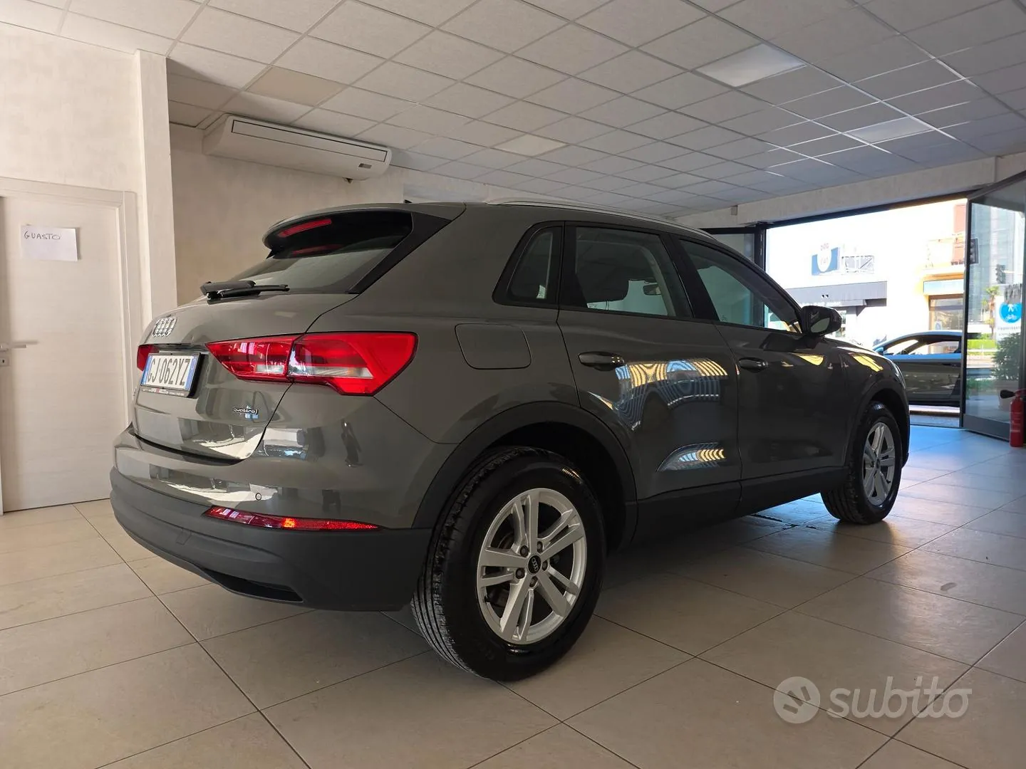 Audi Q3 2022 photo 5