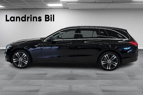 Mercedes-Benz C300 2025 photo 4