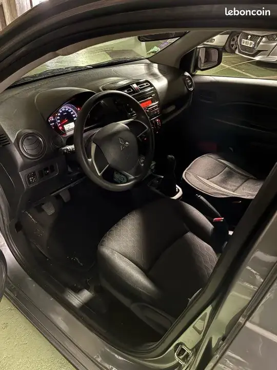 Mitsubishi Space Star 2020 photo 2
