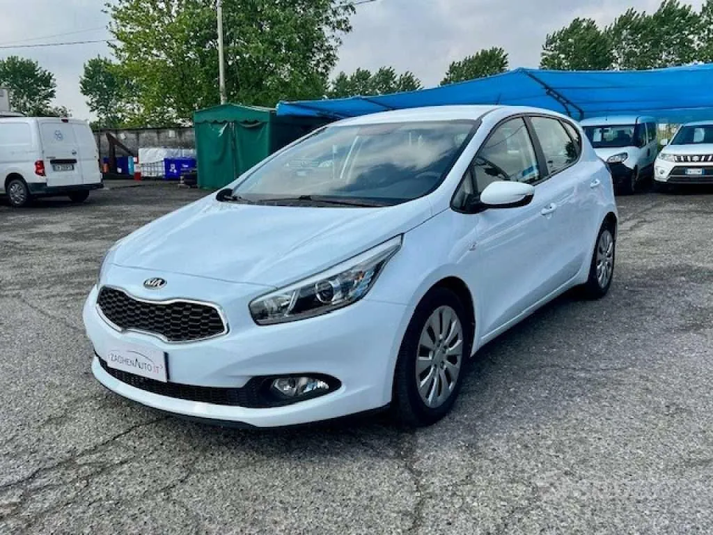 Kia Ceed 2014 photo 2