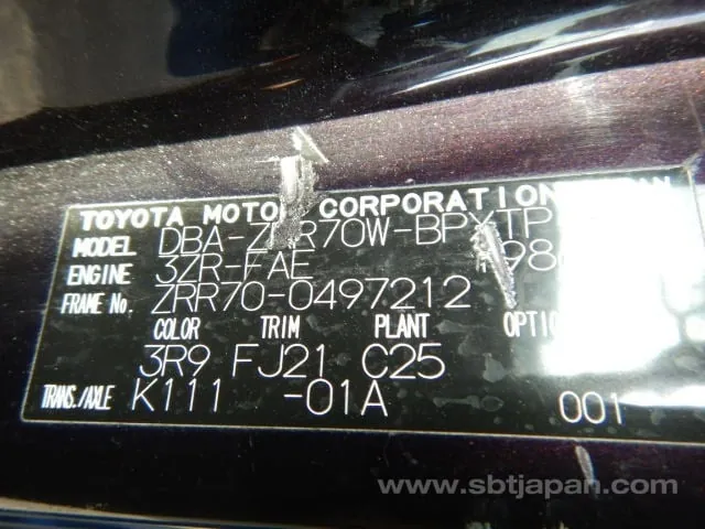 Toyota Voxy 2012 photo 5