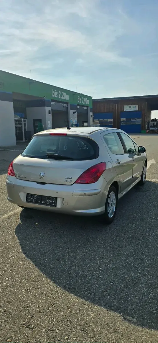 Peugeot 308 2009 photo 3