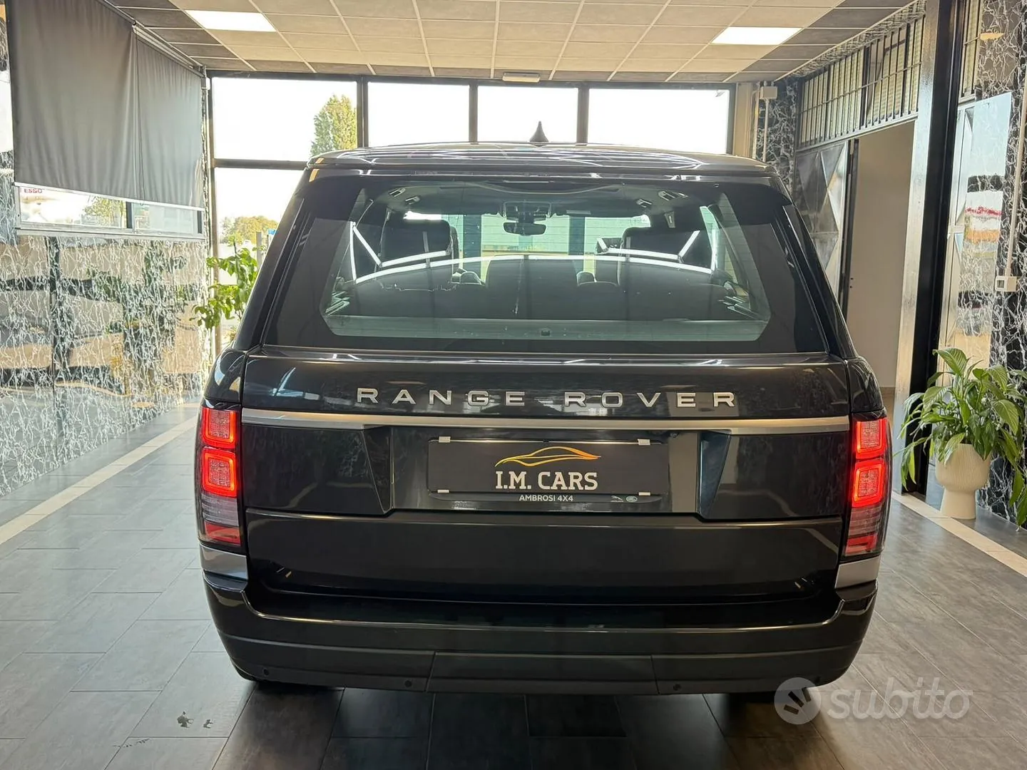 Land Rover Range Rover Vogue 2016 photo 5