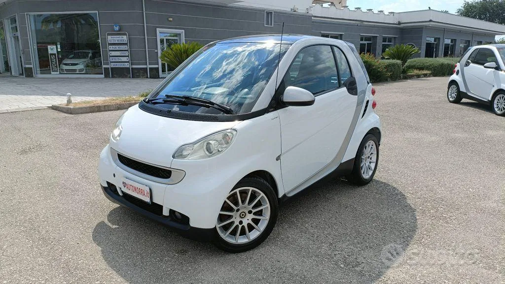 Smart Fortwo 2008 photo 2