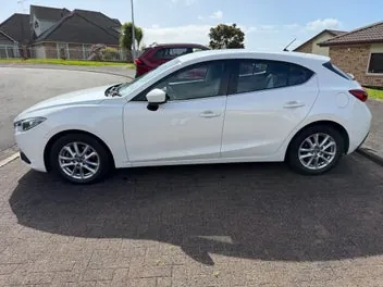 Mazda 3 2016 photo 5