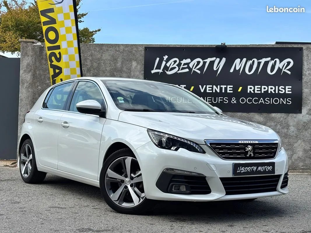 Peugeot 308 2017 photo 2