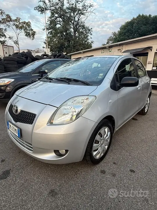 Toyota Yaris 2008 photo 4