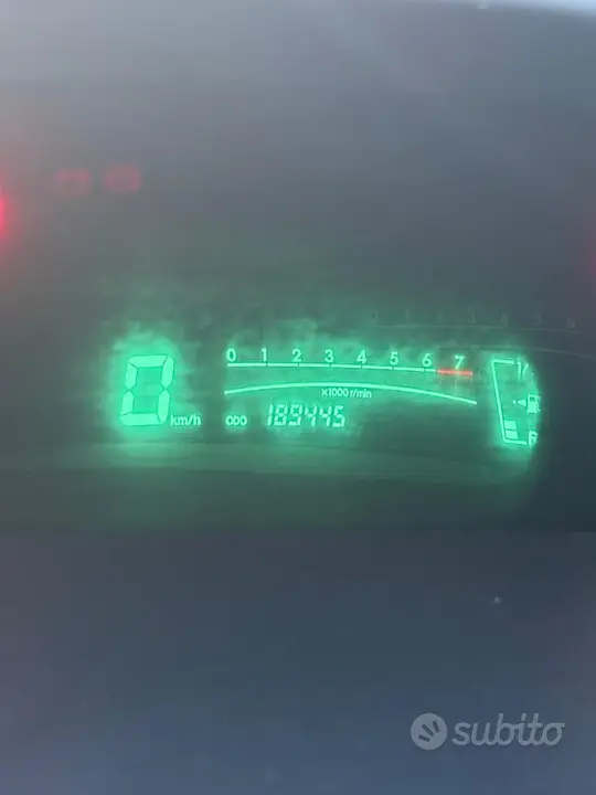 Toyota Yaris 2008 photo 5