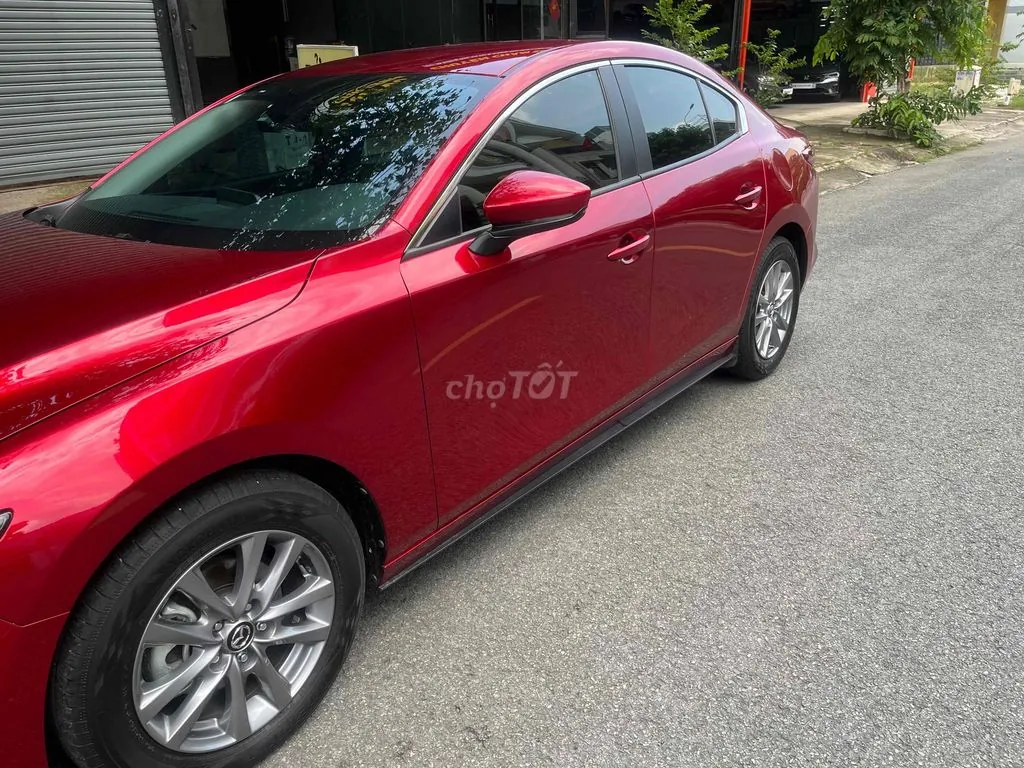 Mazda 3 2022 photo 3
